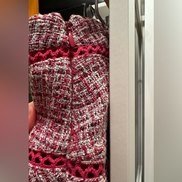 Banana Republic Tweed Pink Skater Style Skirt - Picture 5 of 5